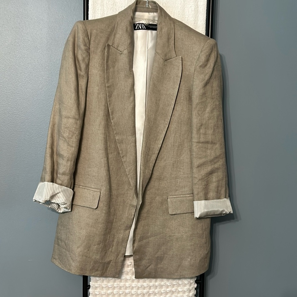 Oversized linen blazer
